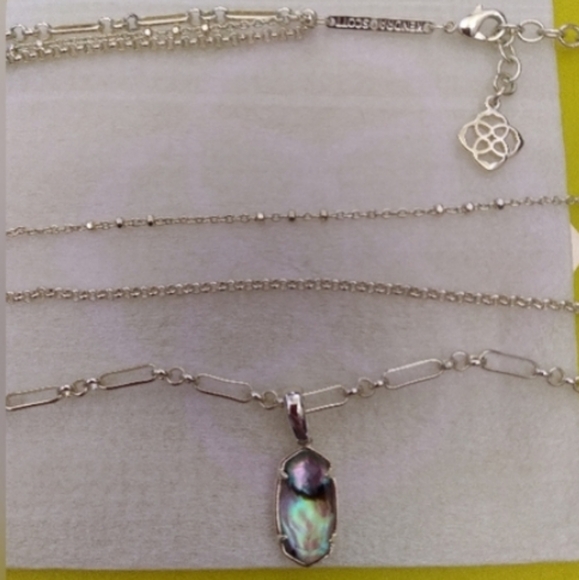 New Kendra Scott Elisa Triple Strand Gold Abalone Necklace - Picture 2 of 12